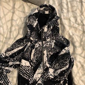 Lululemon scuba hoodie static mist size 2